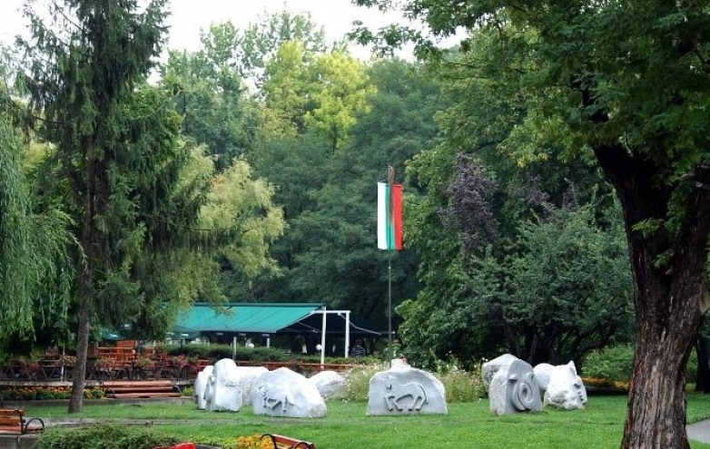 Древният слънчев календар на българите